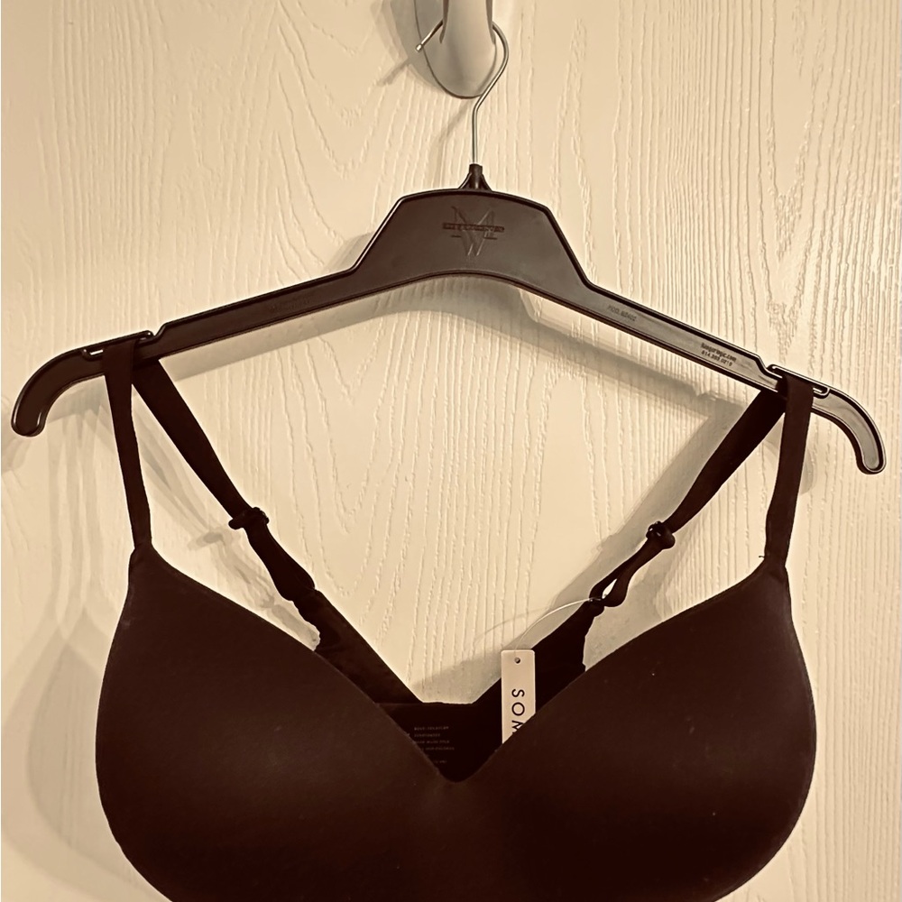 NWT SOMA EMBLISS WIRELESS BRA